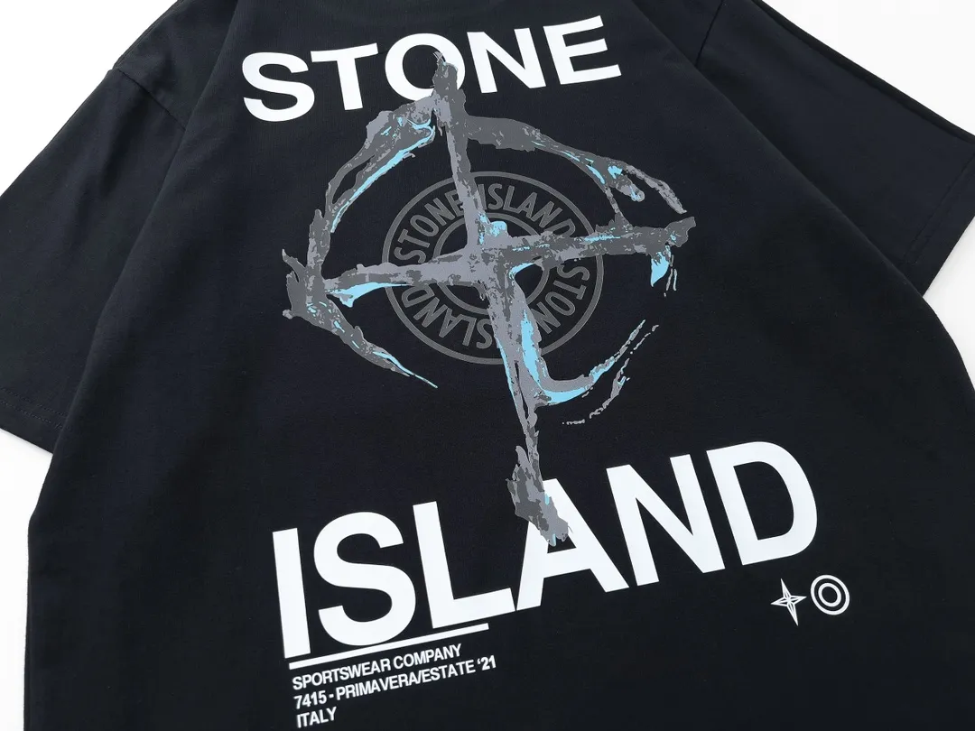W655#P110💰 [Stone lsland/Stone Island summer new dark turbid compass printed pattern short-sleeved T-shirt] ⚠️[Original creation, high control of details] - Made of 260 grams of combed cotton, 32 count double yarn, soft and comfortable to the touch, sweat-absorbent and breathable. - Simple, basic and versatile style, original quality, the first choice for couples. - Made in a large factory, four needles and five threads on the shoulder, neatly routed, high quality workmanship. - Same style for men and women. Very versatile, one piece for everyone, details are clearly visible. Color: Black White Size: M L